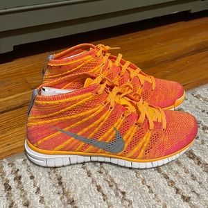 Nike Flyknit Chukka